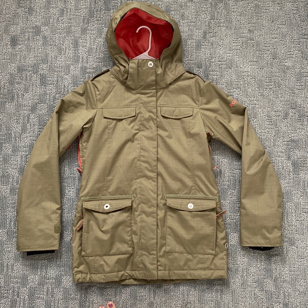 Roxy snowboarding jacket. Long slim fit